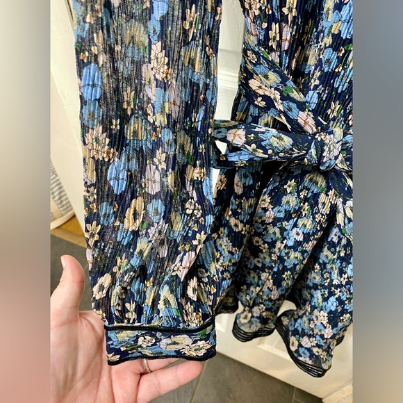 Tory Burch Deneuve Floral Ruffle-Neck Long-Sleeve Plisse Dress Size 2 $398 - Picture 5 of 6